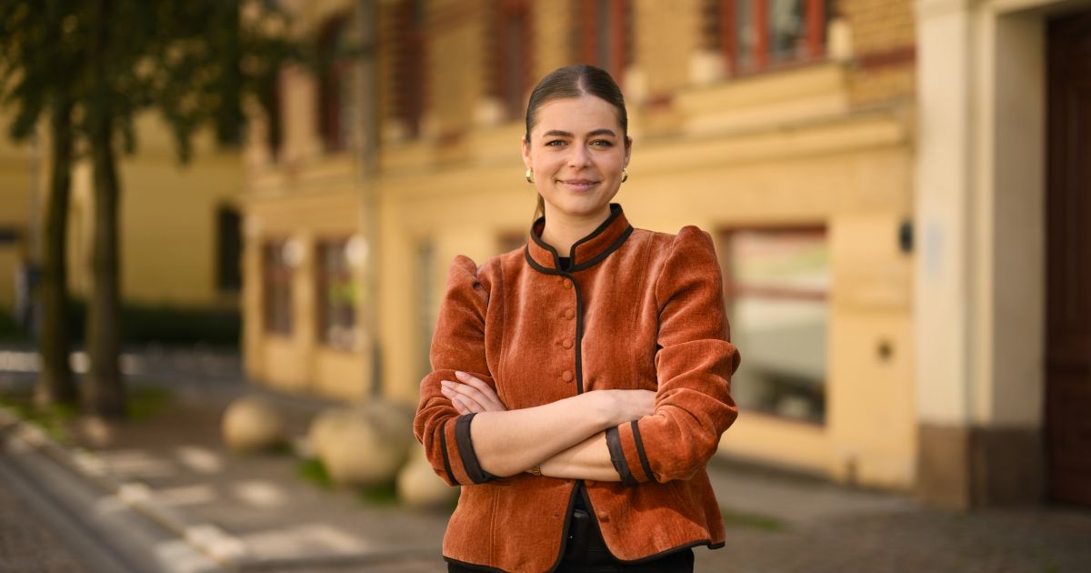 Eva er NSOs nye leder: - La oss se foreleserne oftere enn skiftlederne