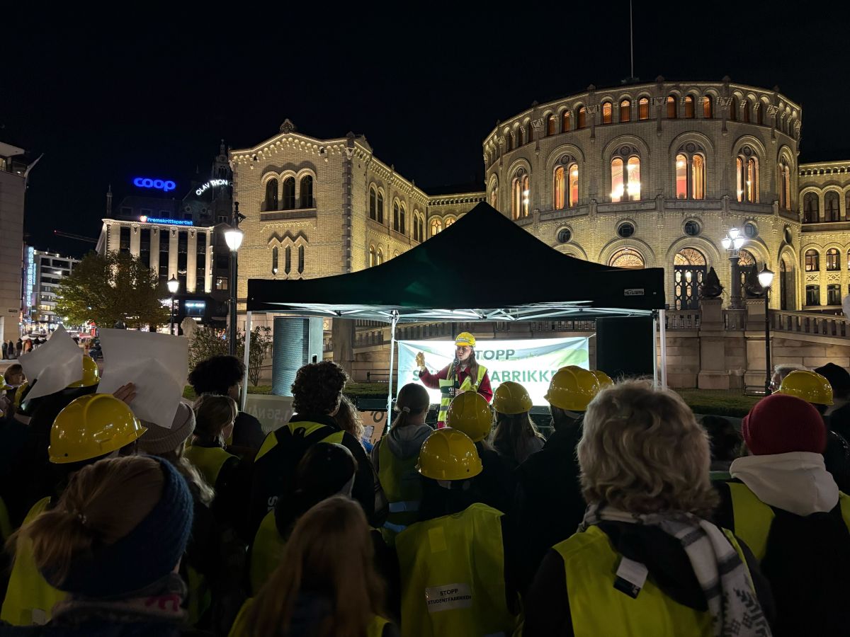 Studentene st&aring;r samlet mot regjeringens studentpolitikk