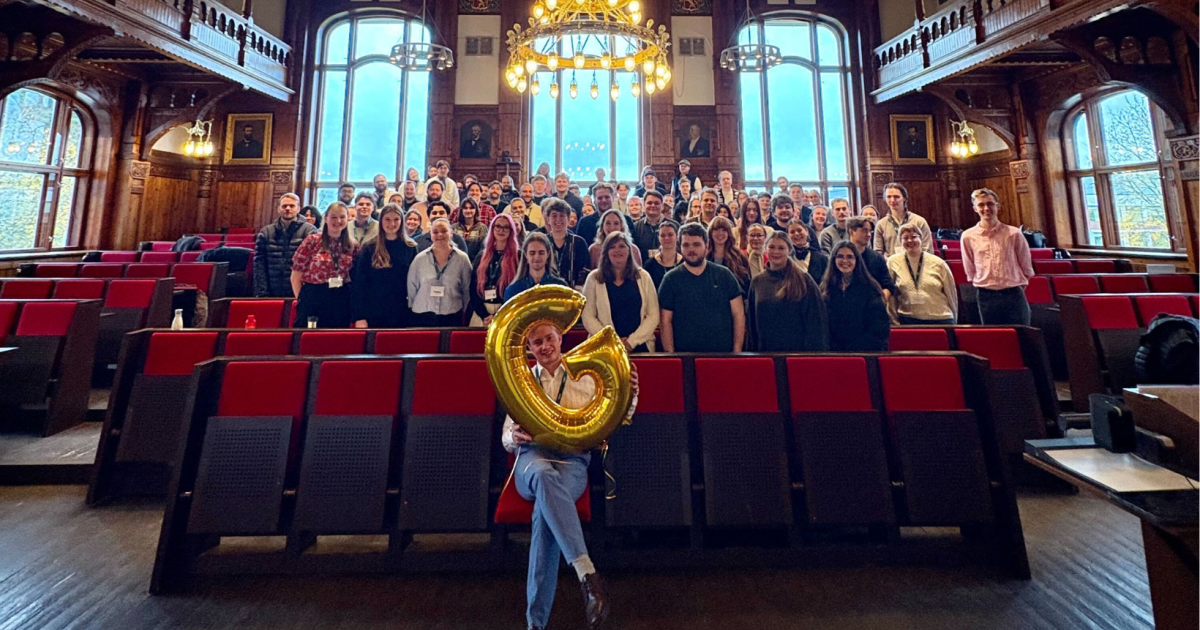 Hurra, studentene får G!